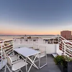 Apartment T1 Oasis With Amazing Terrace Lisbon