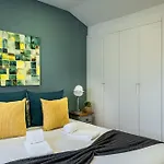 Apartment T1 Oasis With Amazing Terrace *
