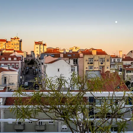 T1 Oasis With Amazing Terrace * Lisbon